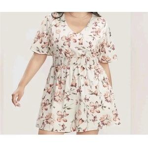 BloomChic Floral VNeck Ruffle Sleeve Ruched Romper size 18-20 NWT